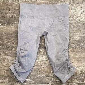 Lululemon‎ Athletica In the Flow Ruched Light Gray Leggings